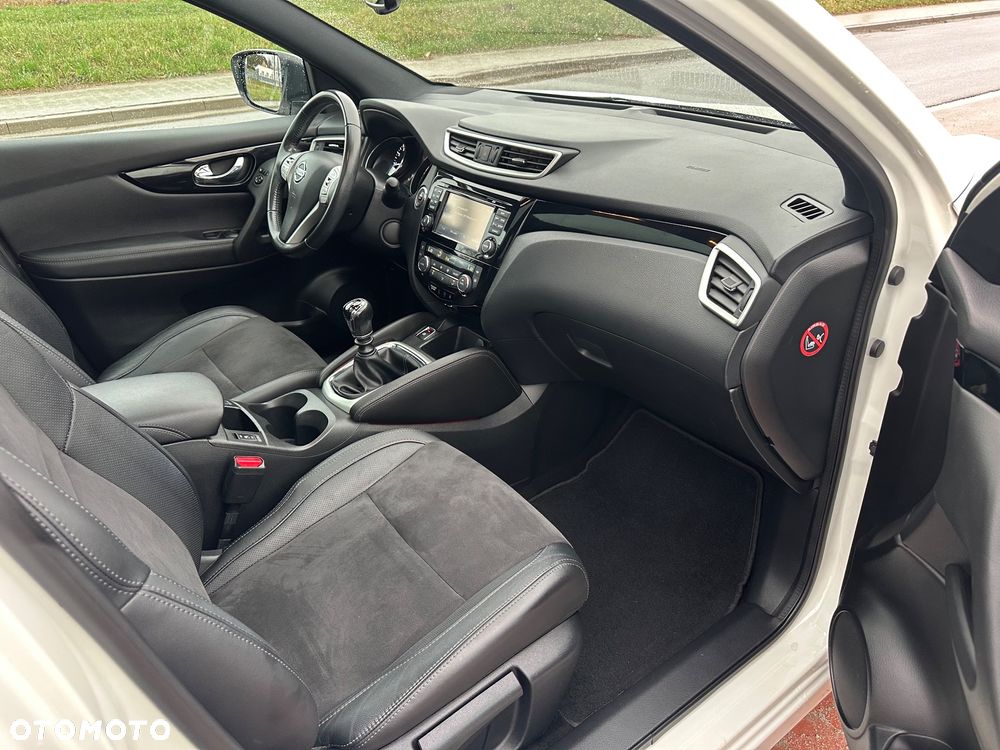 Nissan Qashqai 1.6 DIG-T Tekna+ - 15