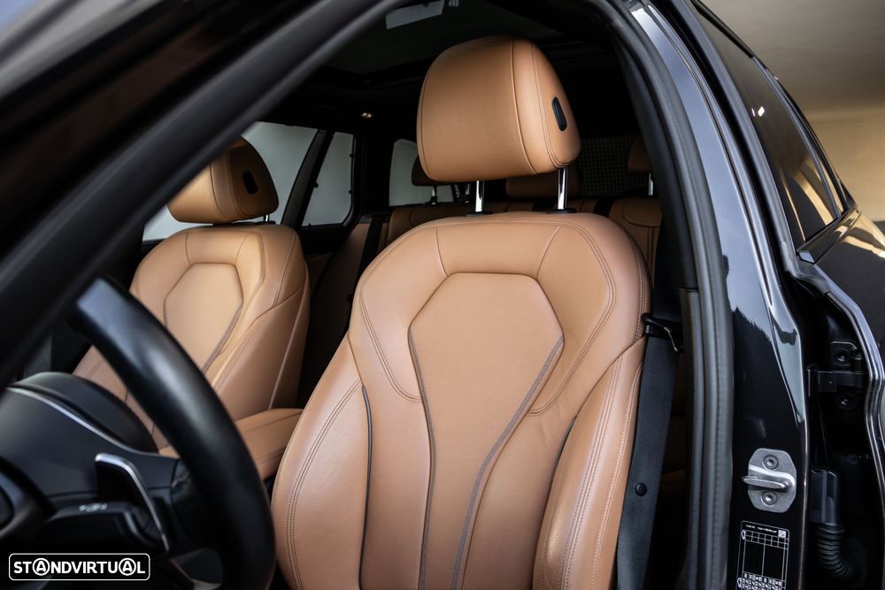 BMW 530 e Pack Desportivo M - 32