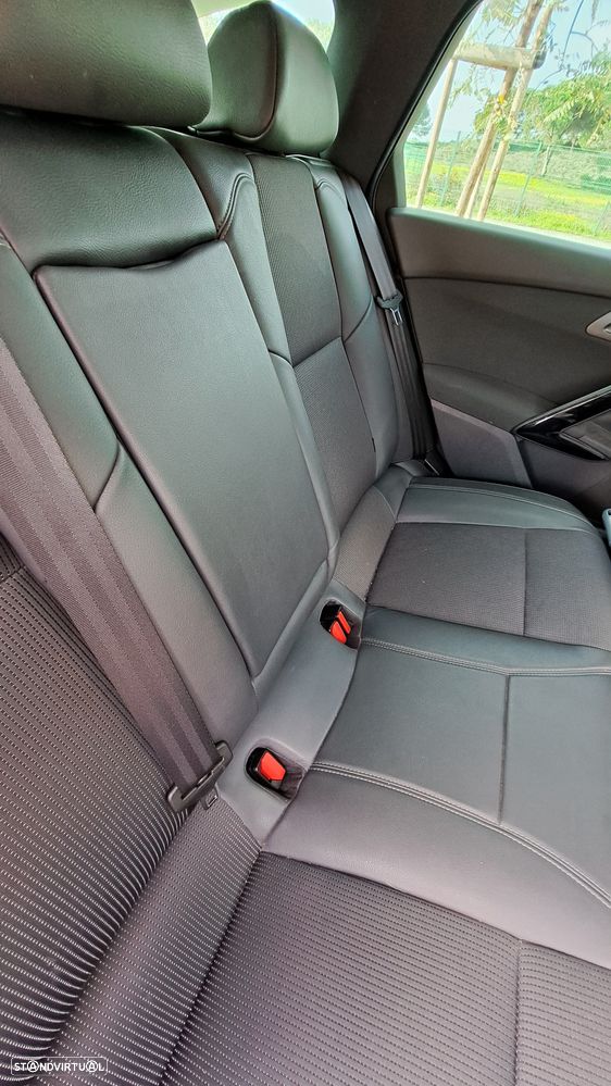 Peugeot 508 SW 1.6 e-HDi Allure 2-Tronic J18 - 14