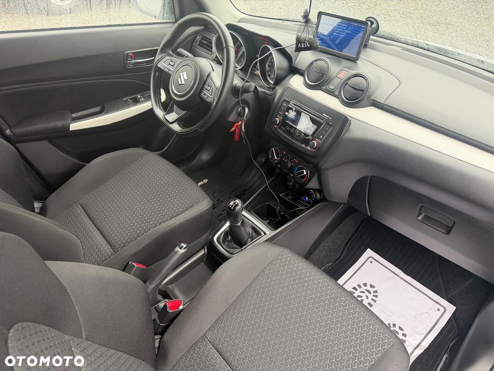 Suzuki Swift 1.2 Dualjet SHVS Premium - 31