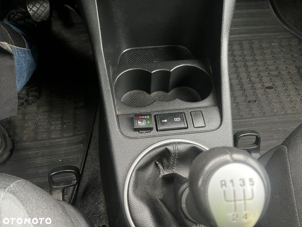 Skoda Fabia 1.4 16V Comfort - 8