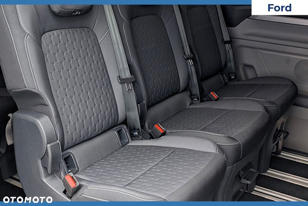 Ford Tourneo Custom - 7