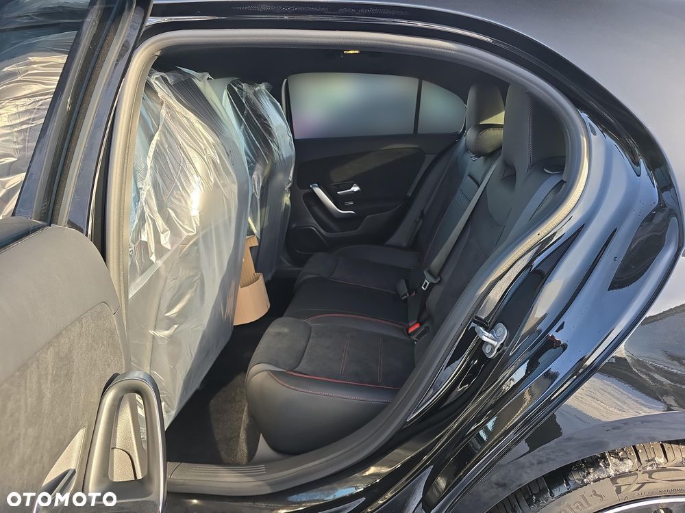 Mercedes-Benz Klasa A 200 7G-DCT AMG Line - 8