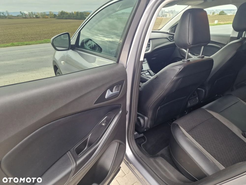 Opel Grandland X 1.6 T PHEV Design Line - 20
