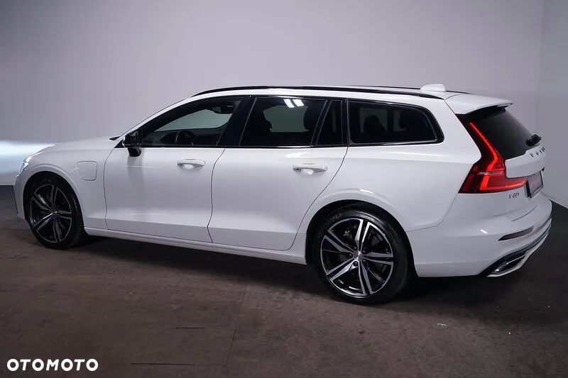 Volvo V60 T6 AWD Recharge Geartronic RDesign
