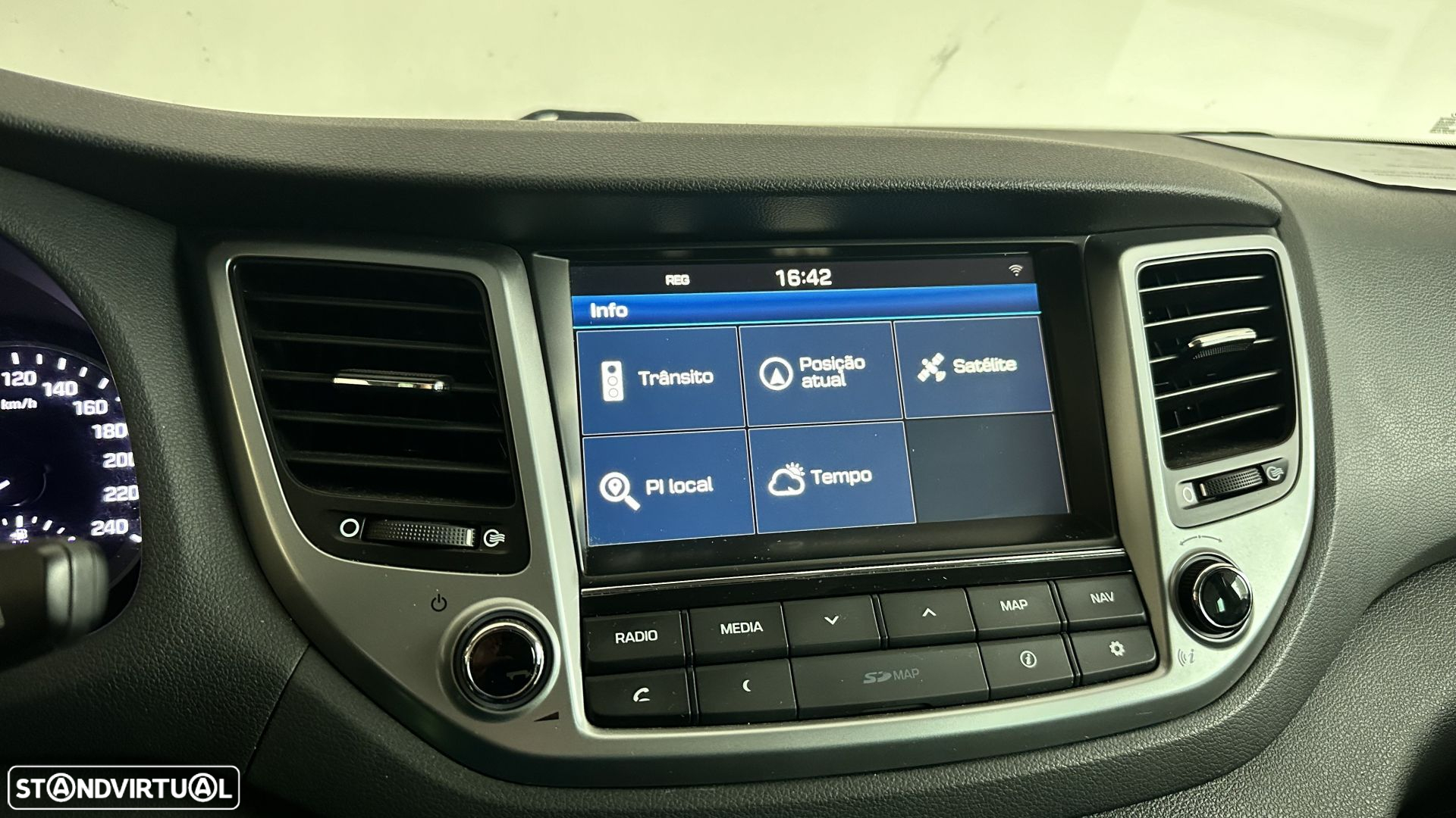 Hyundai Tucson 1.7 CRDi Executive DCT - 15
