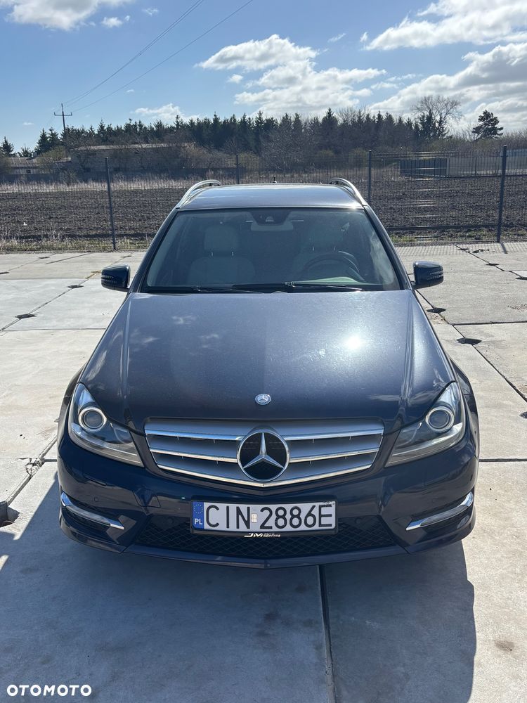 Mercedes-Benz Klasa C 350 CDI BlueEff Avantgarde 4-Matic - 2