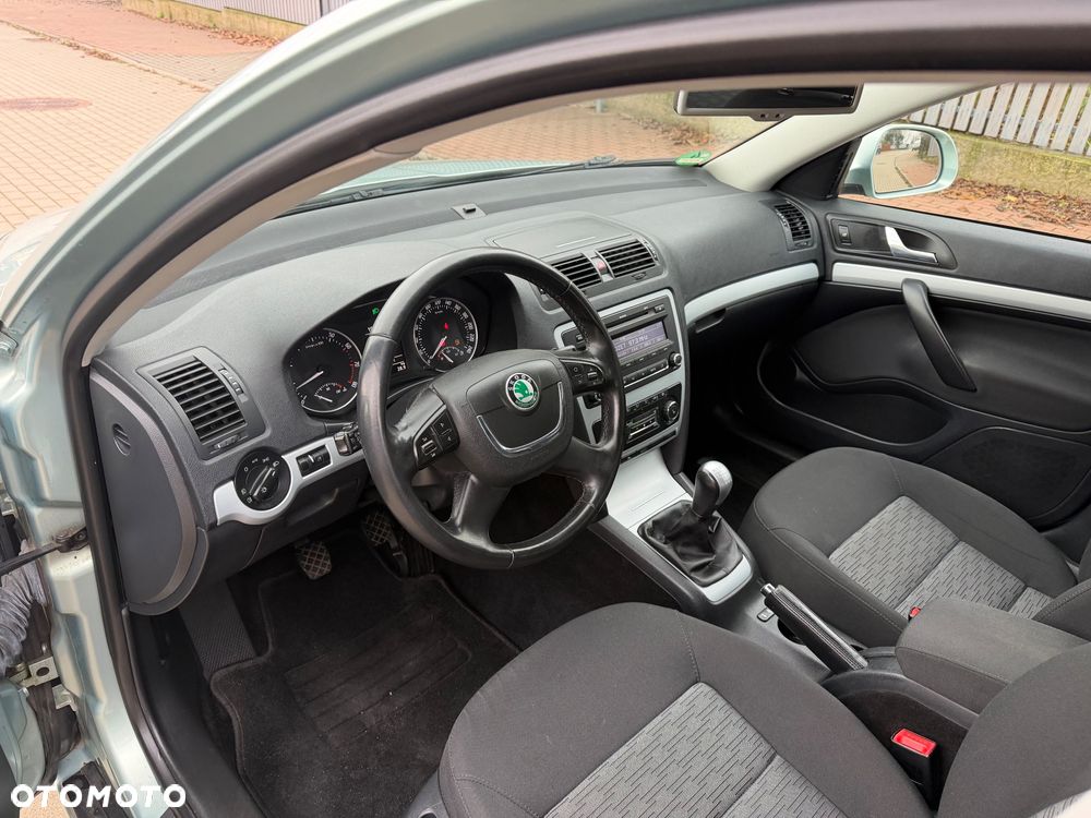 Skoda Octavia Combi 1.4 TSI Ambition Green tec - 27