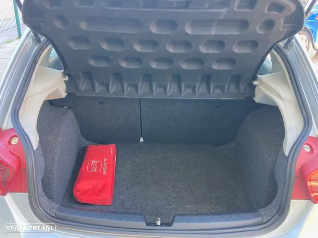 SEAT Ibiza 1.4 16V Stylance - 22