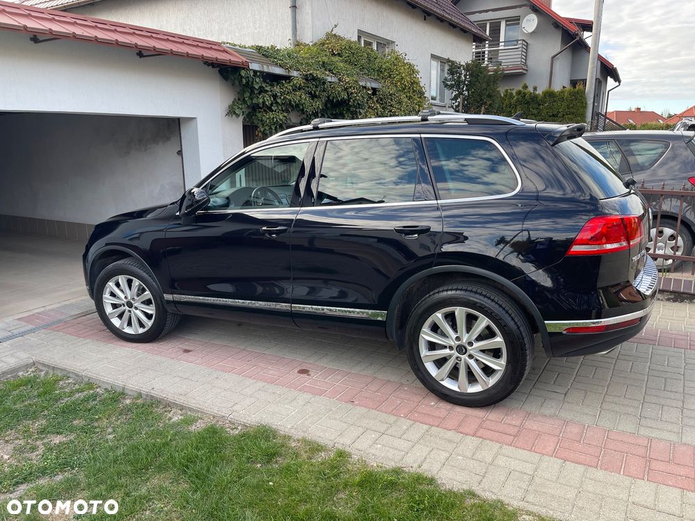Volkswagen Touareg 3.0 V6 TDI BMT Perfectline R-Style - 6