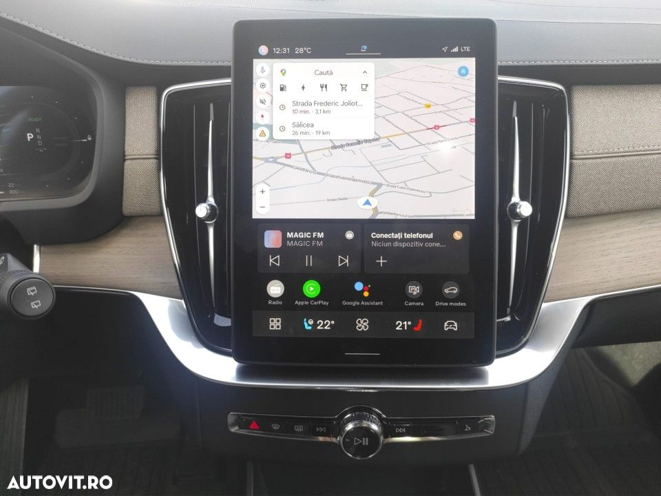 Volvo XC 90 T8 AWD PHEV Ultra Dark - 14