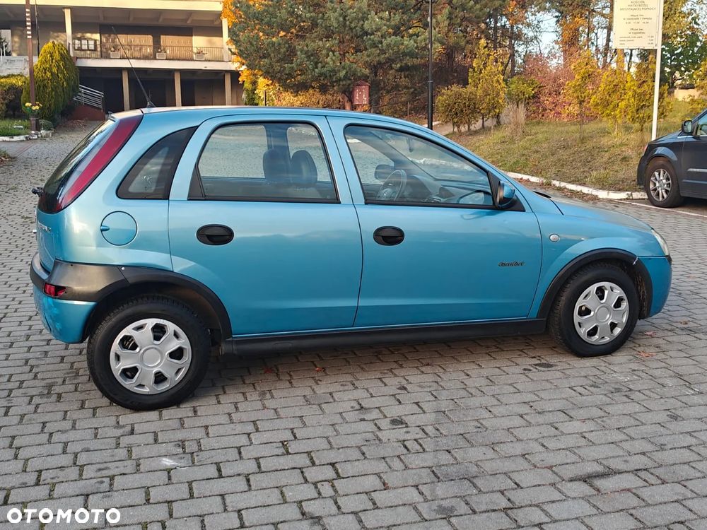 Opel Corsa 1.2 16V - 13
