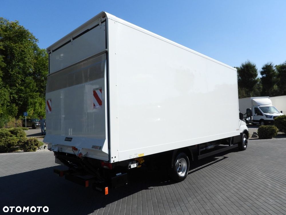 Iveco DAILY 72C18 WINDA 14 PALET TEMPOMAT PNEUMATYKA AUTOMAT HI-MATIC BLIŹNIACZE KOŁA KLIMATYZACJA  180KM - 4