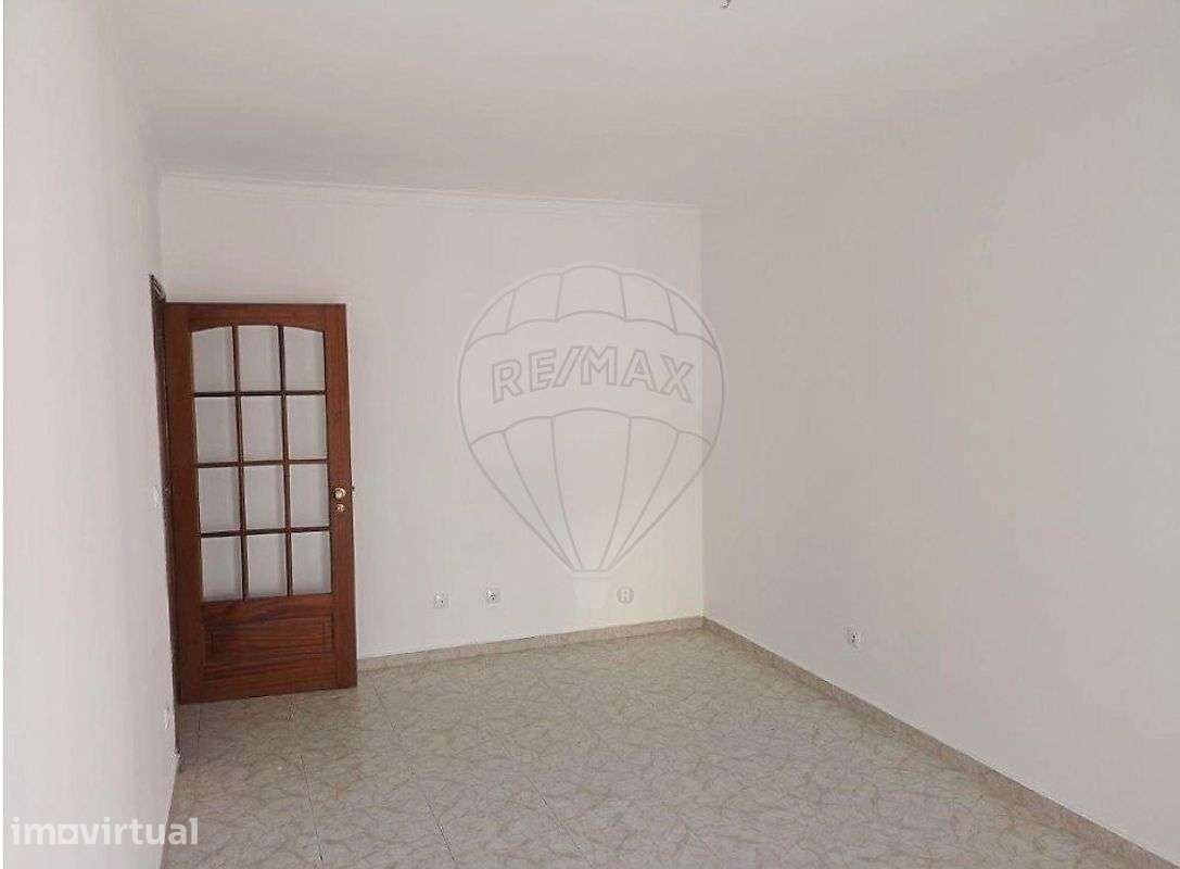 Apartamento T2 para venda - Grande imagem: 3/16