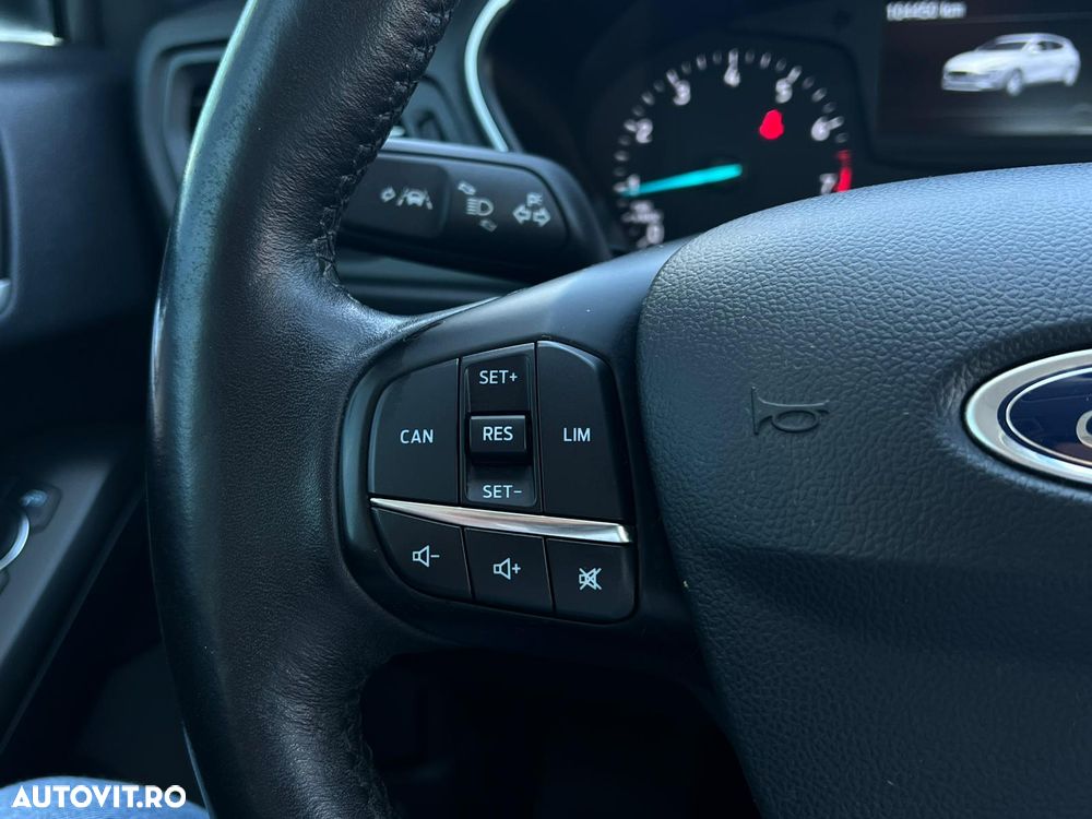Ford Focus 1.0 EcoBoost Trend Edition - 21