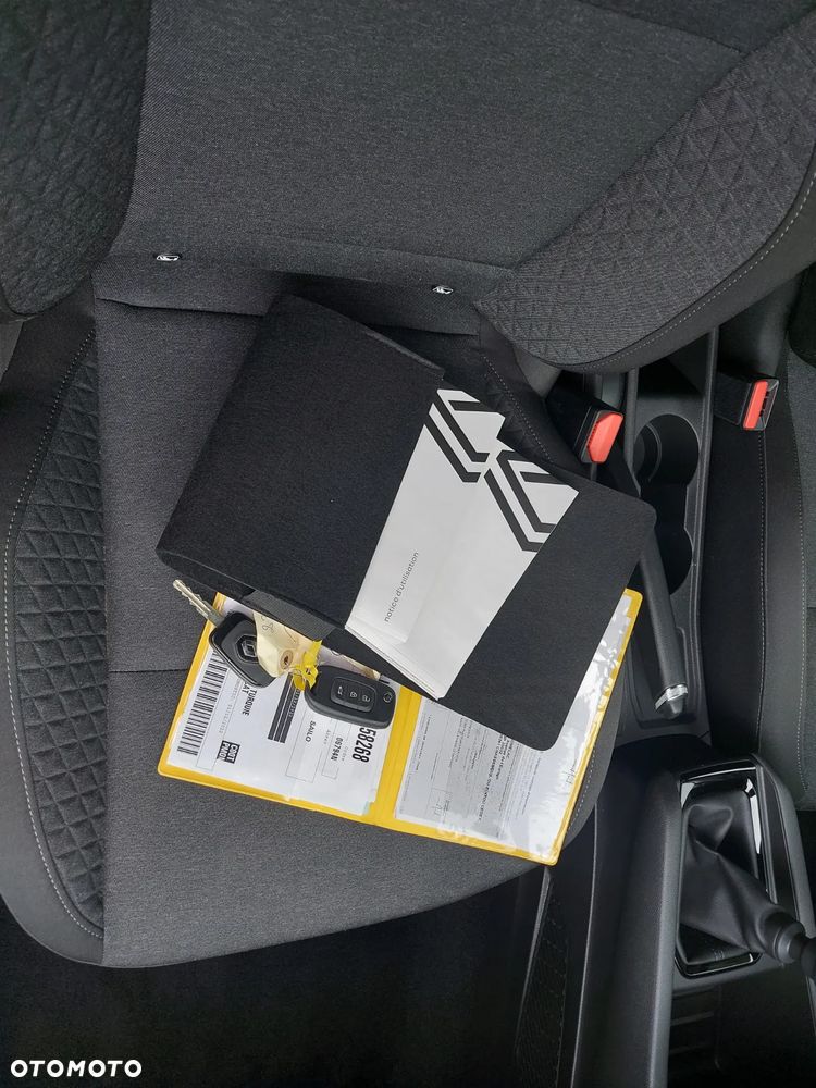 Renault Clio TCe 90 EVOLUTION - 15