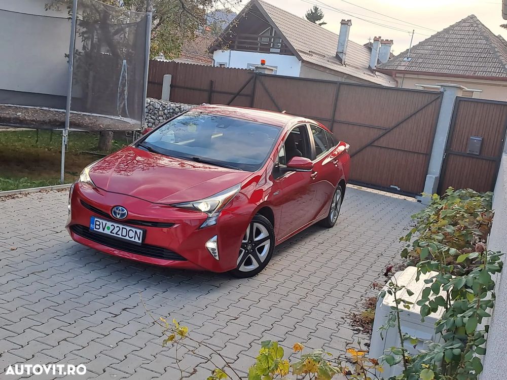 Toyota Prius Hybrid - 8