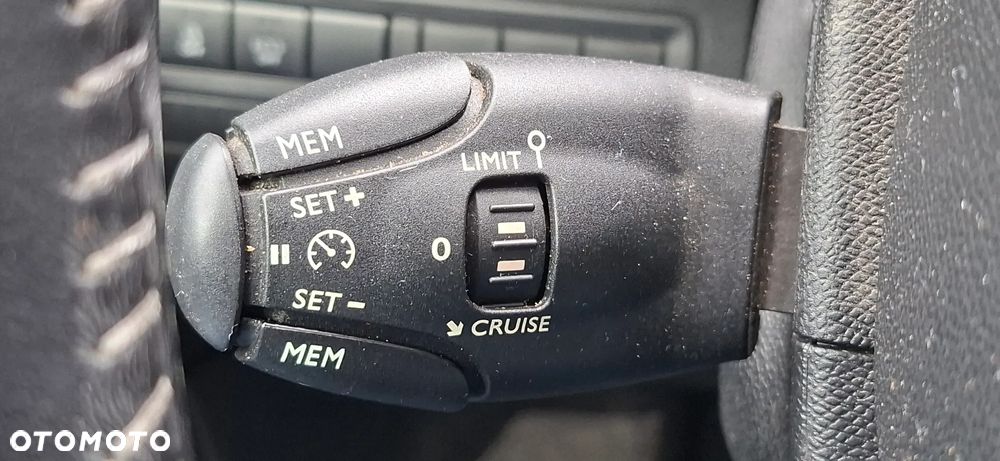 Peugeot 308 1.6 BlueHDi Business Line S&S - 25