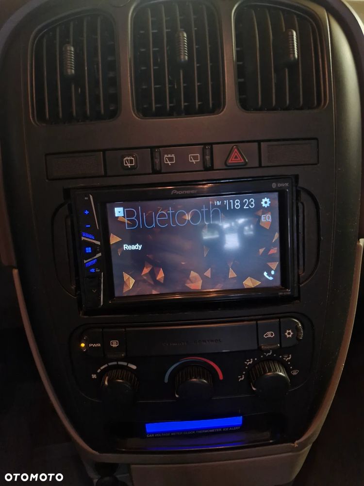 Chrysler Grand Voyager - 7
