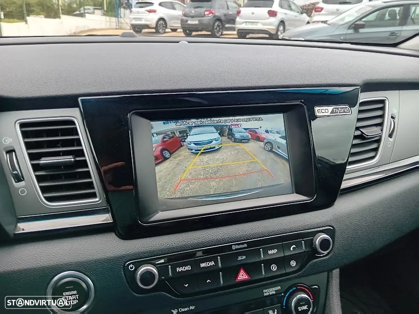 Kia Niro 1.6 GDi HEV EX - 10