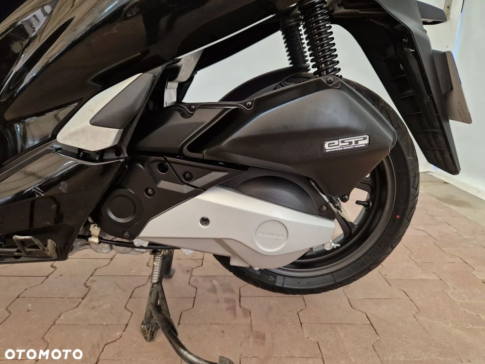 Honda PCX - 22