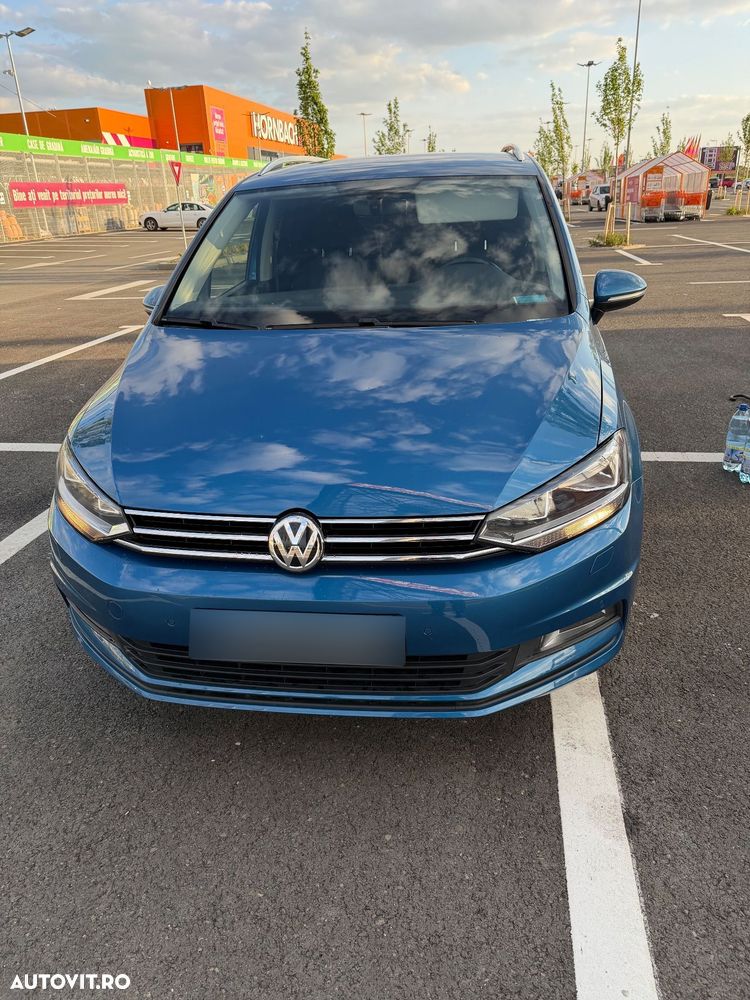Volkswagen Touran - 3