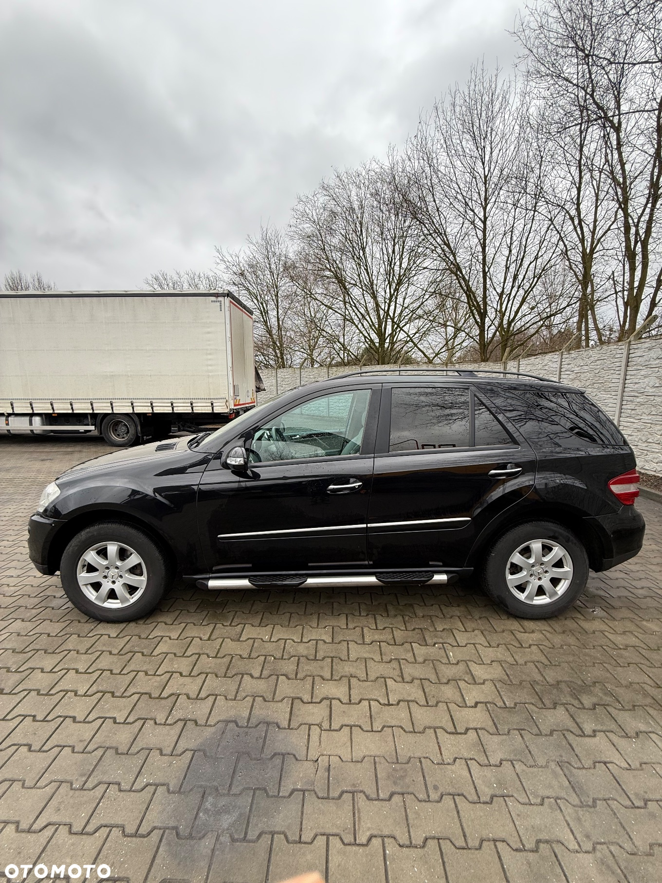 Mercedes-Benz ML - 4