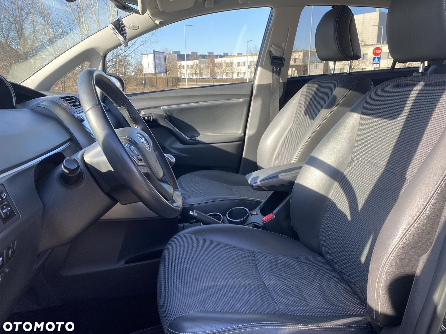 Toyota Verso 1.8 Prestige 7os EU6 - 13