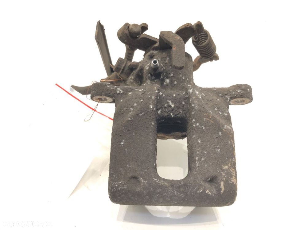 ZACISK LEWY TYŁ - 69.00 PLN - TOYOTA AURIS Kombi (_E18_) 2013 - 2018 1.6 D4-D (WWE185_) 82 kW [112 - 1