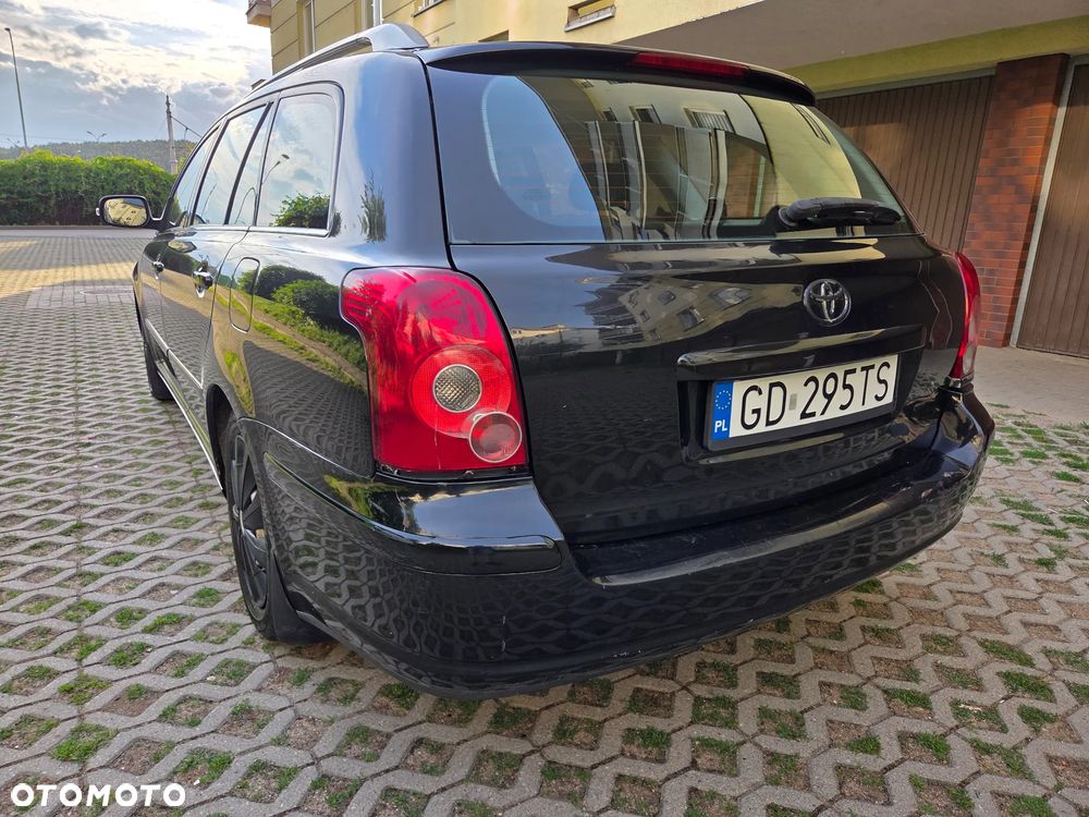 Toyota Avensis 2.0 D-4D Sol - 9