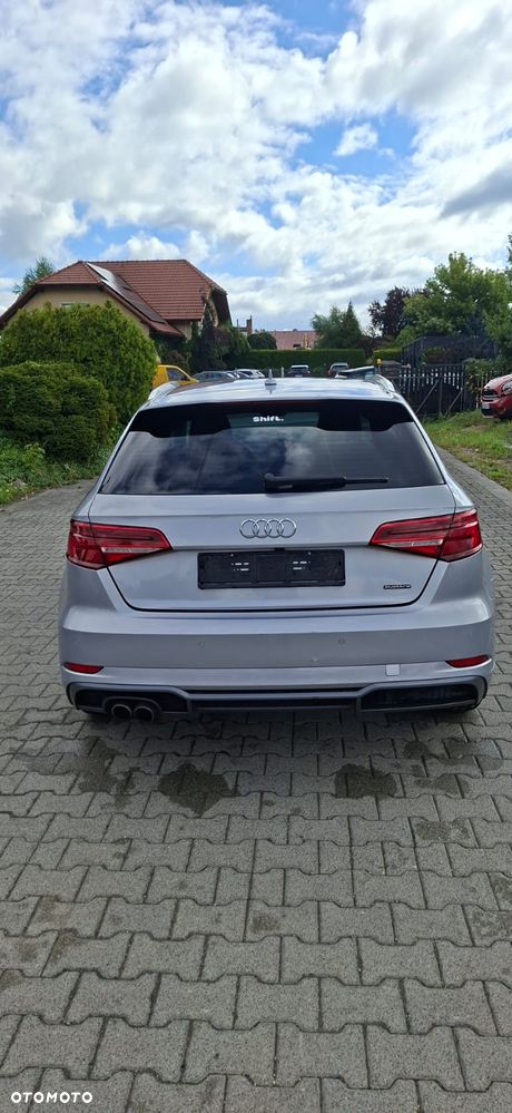 Audi A3 Sportback 40 TFSI quattro S tronic sport - 8