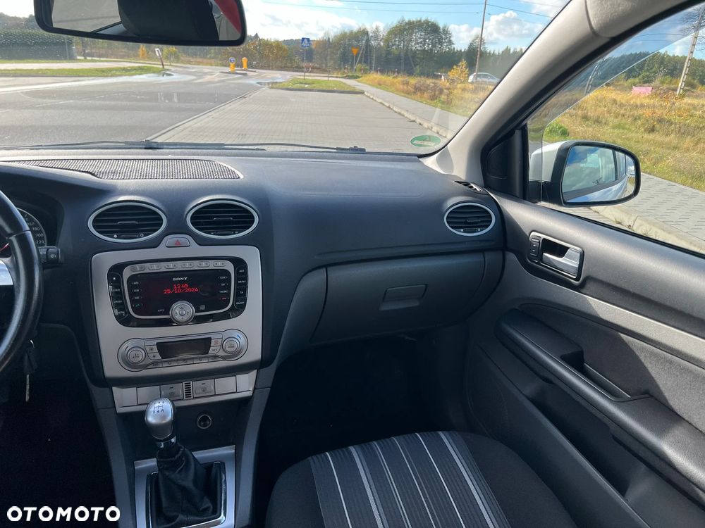 Ford Focus 1.6 Silver X - 14