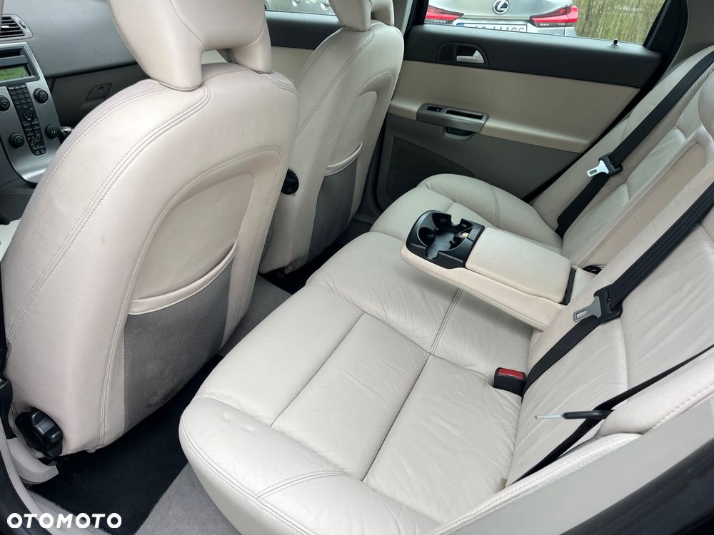 Volvo V50 DPF DRIVe - 23
