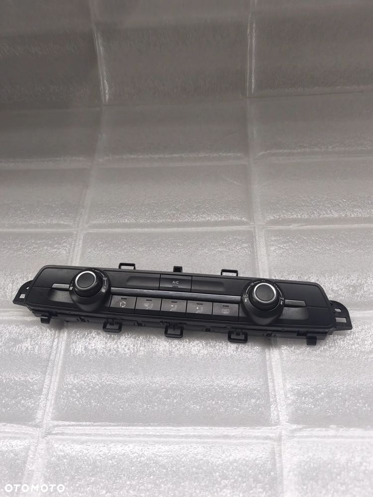 PANEL STEROWANIA NAWIEWU KLIMATYZACJI CITROEN JUMPY IV SPACETOURER PEUGEOT EXPERT PARTNER IV TRAVELLER OPEL VIVARO TOYOTA PROACE 98075413ZD 98.075.413 ZD