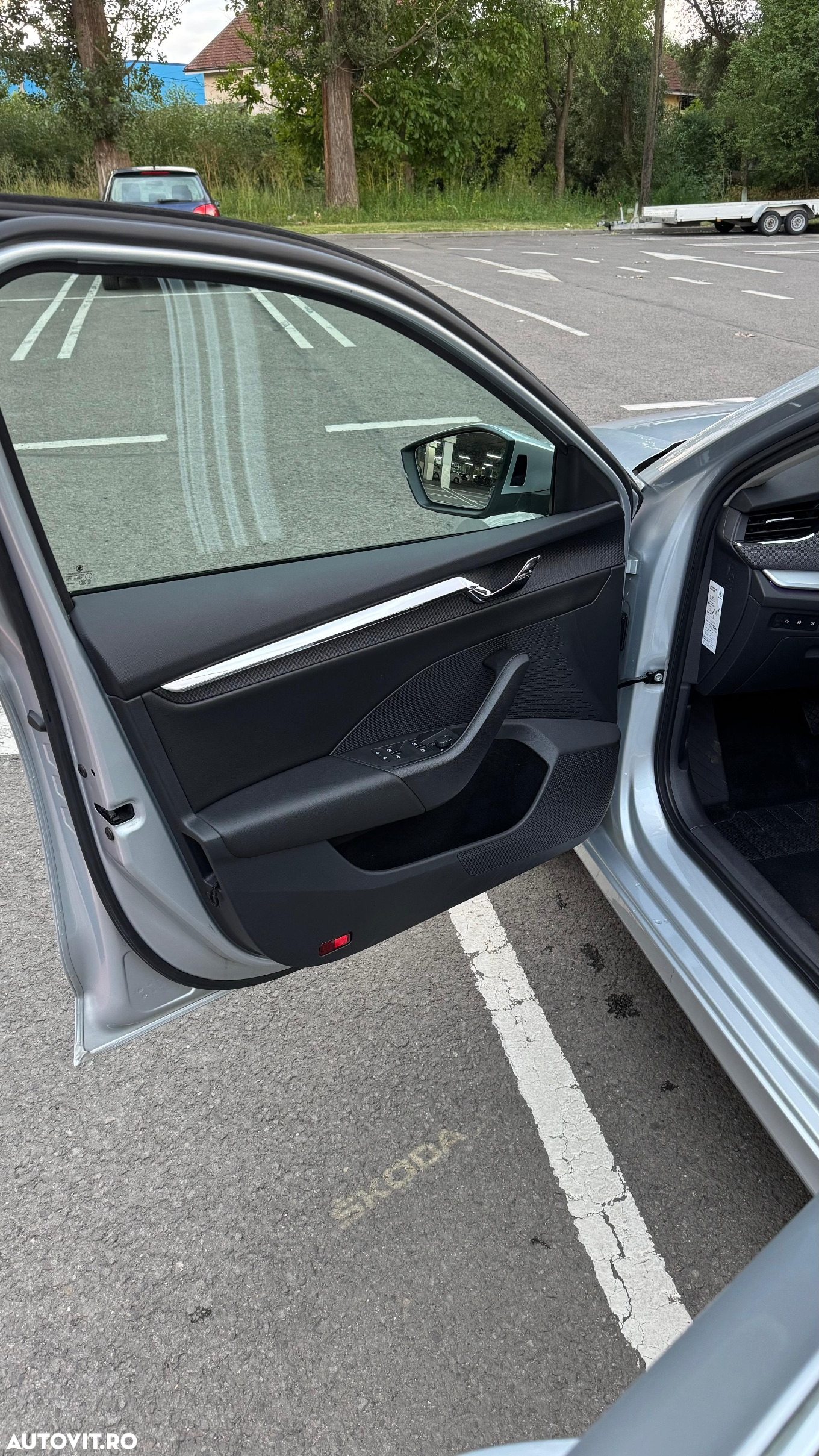 Skoda Octavia 2.0 TDI DSG First Edition - 14
