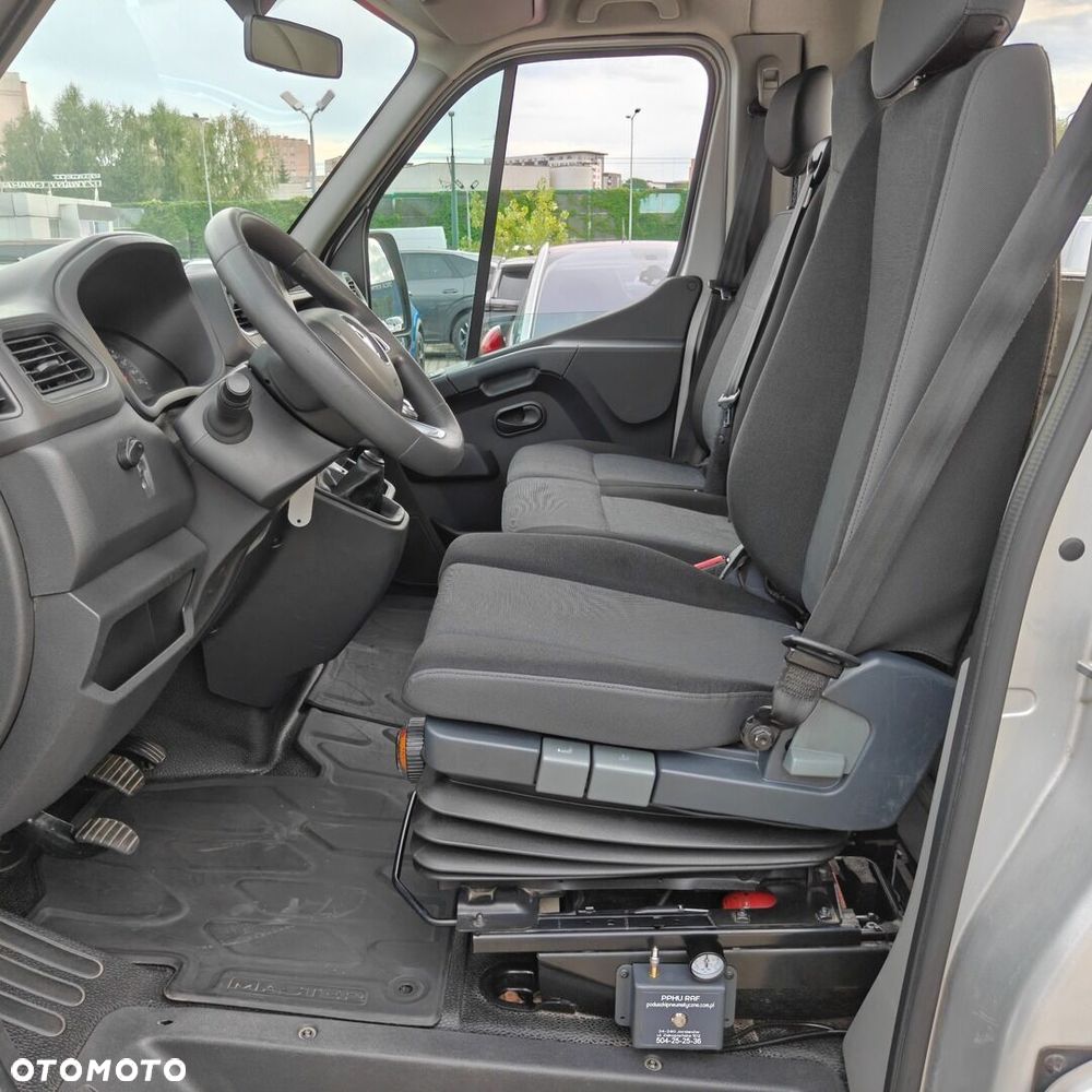 Renault Master - 10