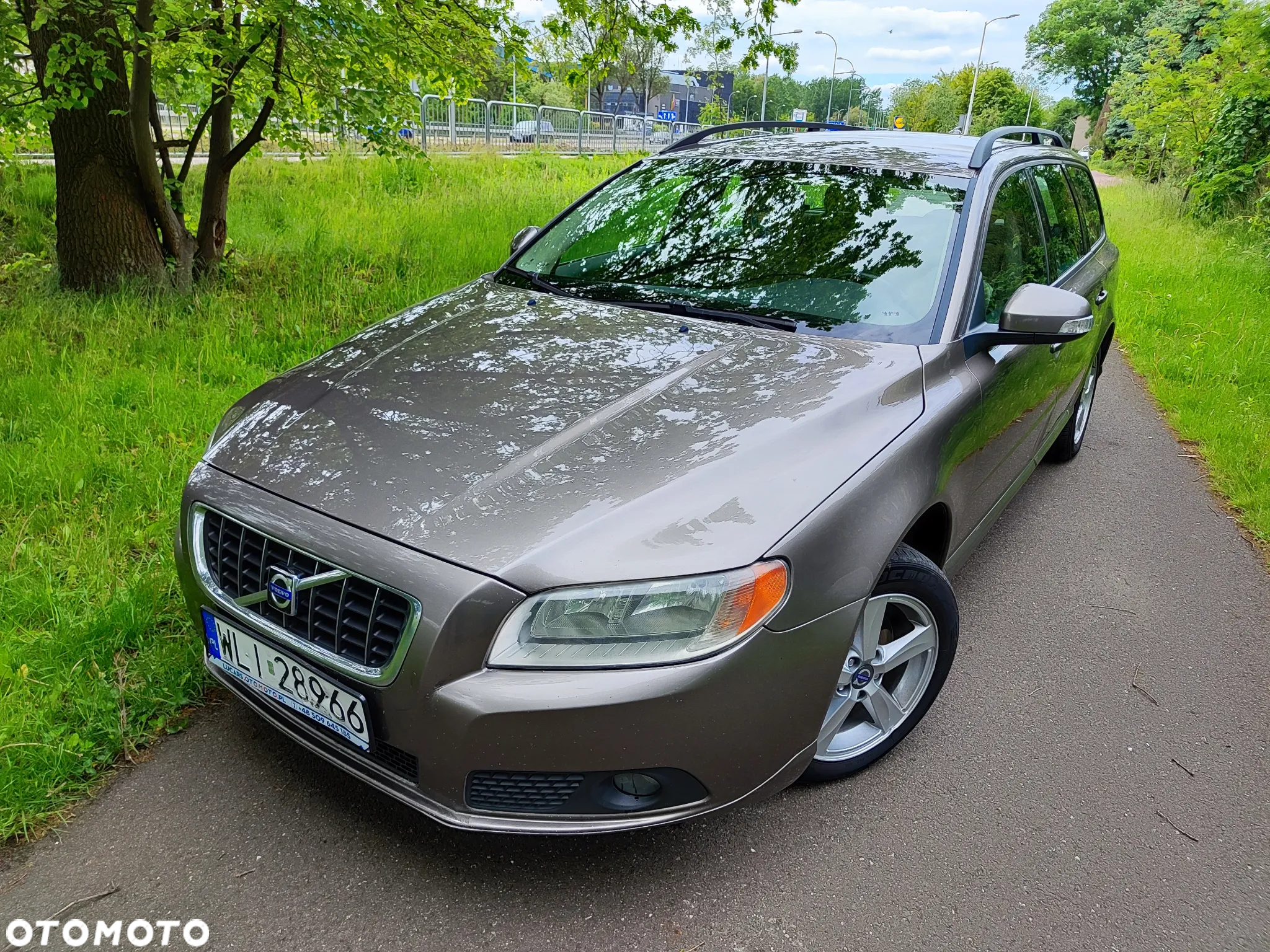 Volvo V70 2.0D Momentum - 2