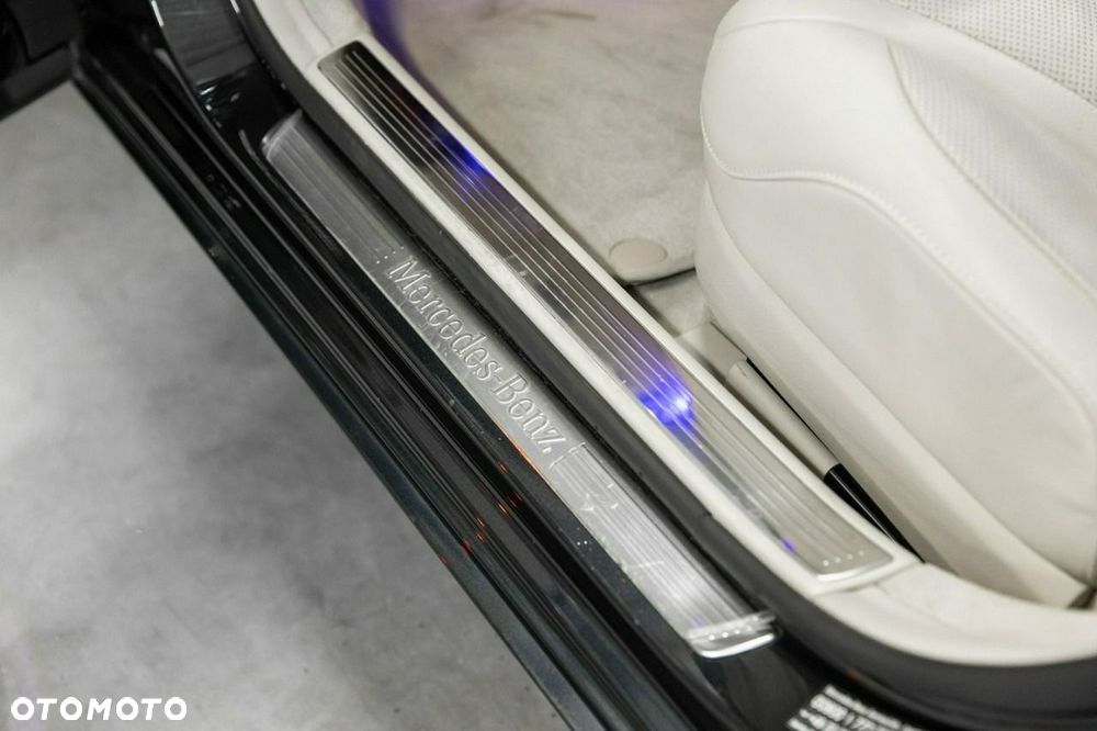 Mercedes-Benz Klasa S 500 4Matic 7G-TRONIC - 28