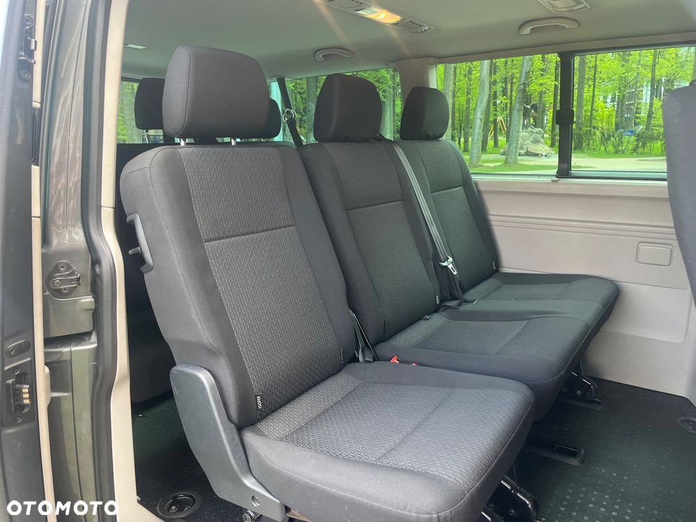 Volkswagen Caravelle 2.0 TDI L2 Trendline 4Motion DSG - 4