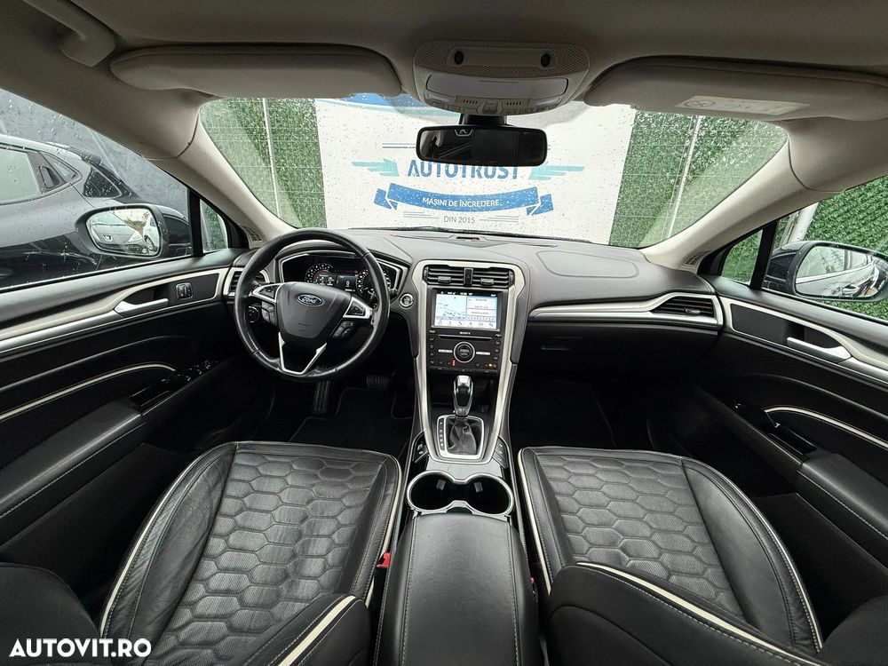 Ford Mondeo Vignale 2.0 TDCi Powershift - 4