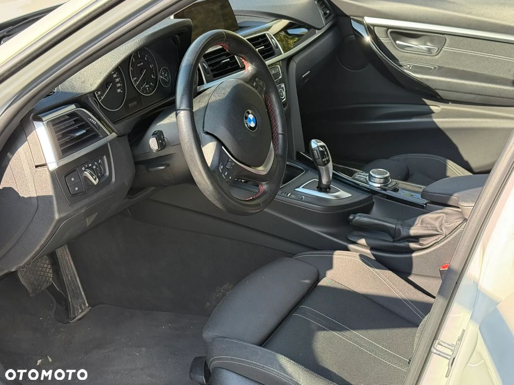 BMW Seria 3 318d - 8