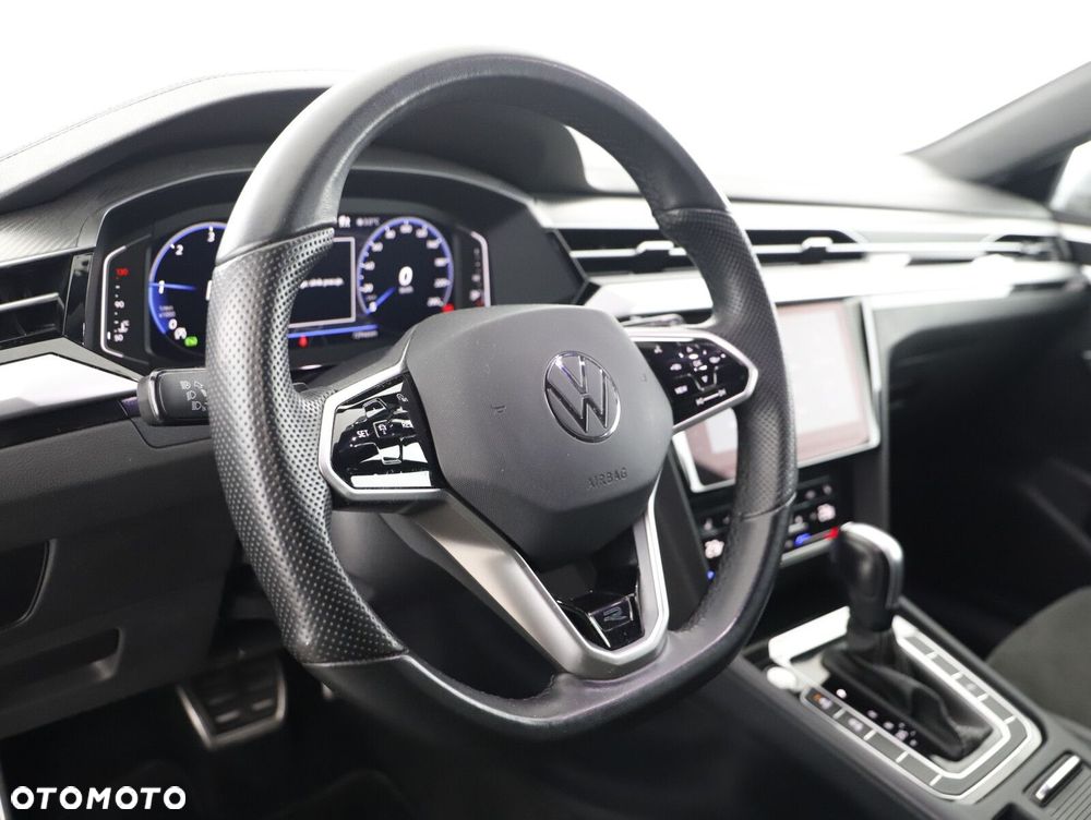 Volkswagen Arteon Shooting Brake - 12