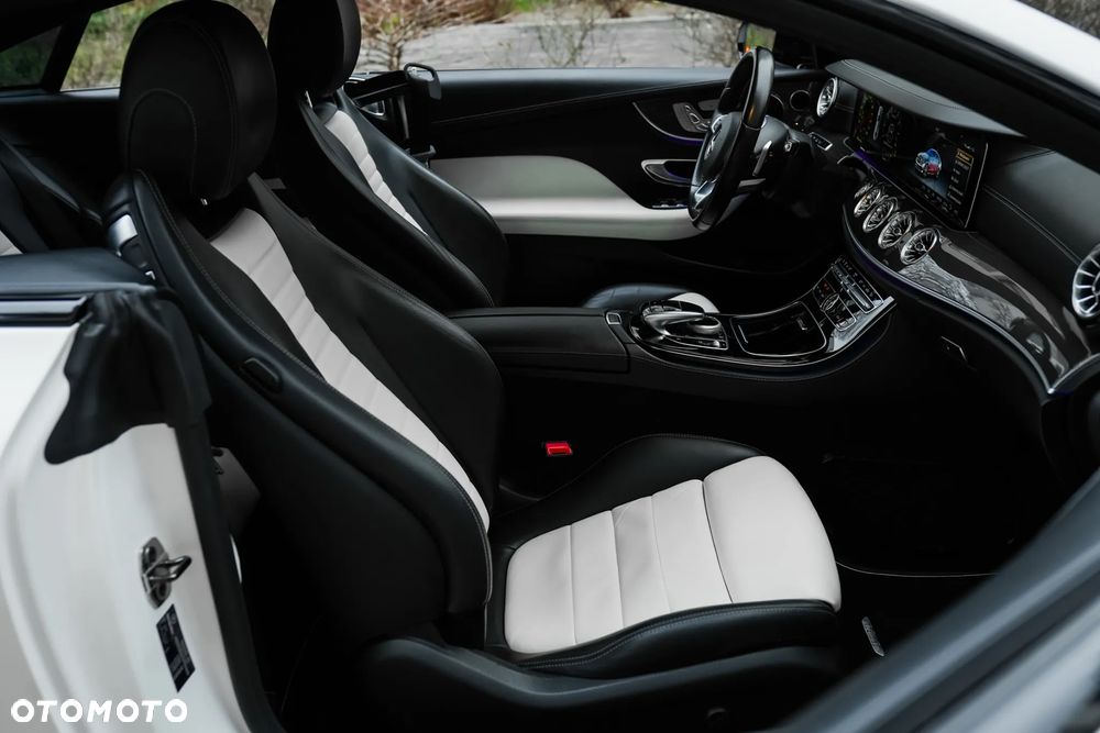 Mercedes-Benz Klasa E 400 4Matic 9G-TRONIC AMG Line - 6