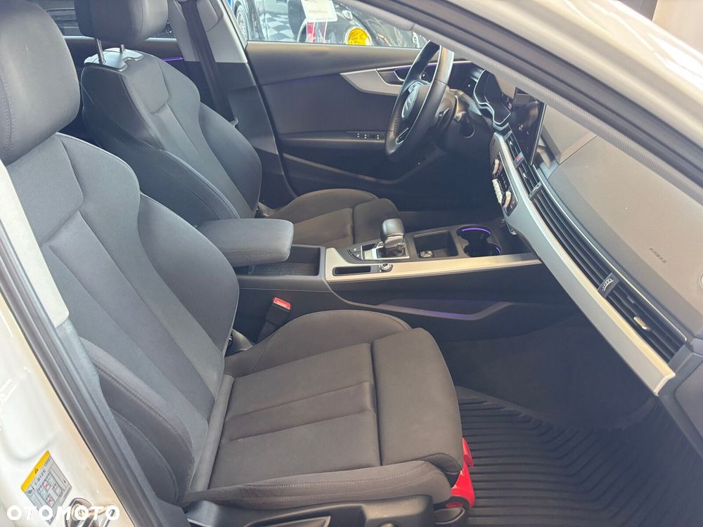 Audi A4 Avant - 34