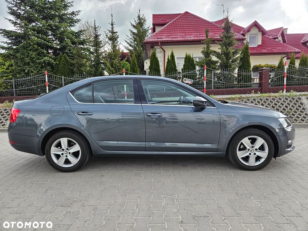Skoda Octavia 1.4 TSI Ambition - 6