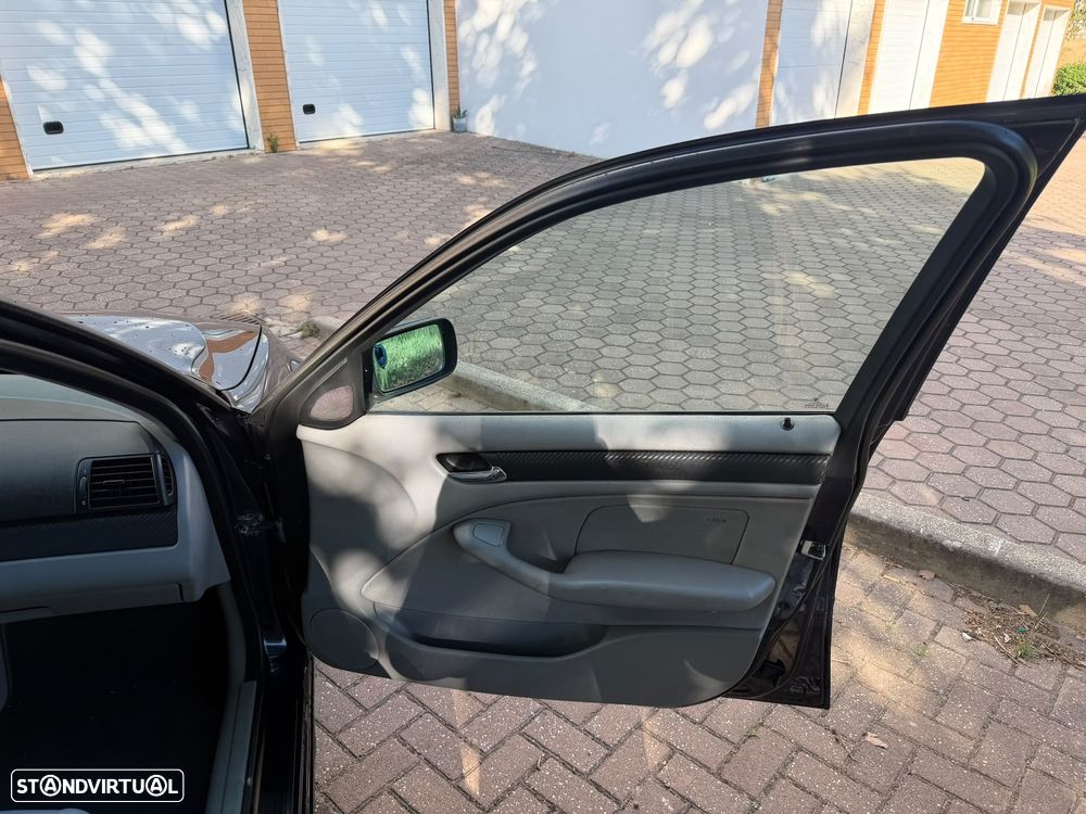 BMW 320 d Navigator - 15