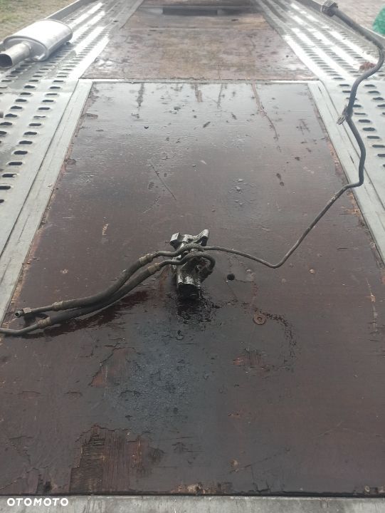 Podstawa filtra oleju VW Crafter BJK 028115417E - 1