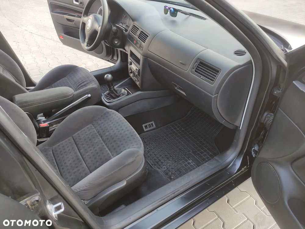 Volkswagen Golf 1.9 TDI Comfortline - 10