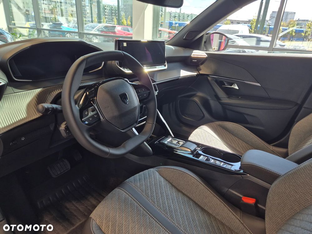 Peugeot 2008 PureTech mHEV Allure e-DCS6 - 15