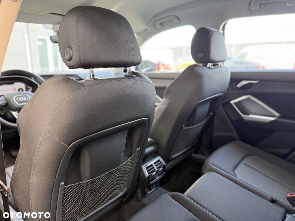 Audi Q3 - 11